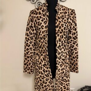 Beautiful leopard print classic coat